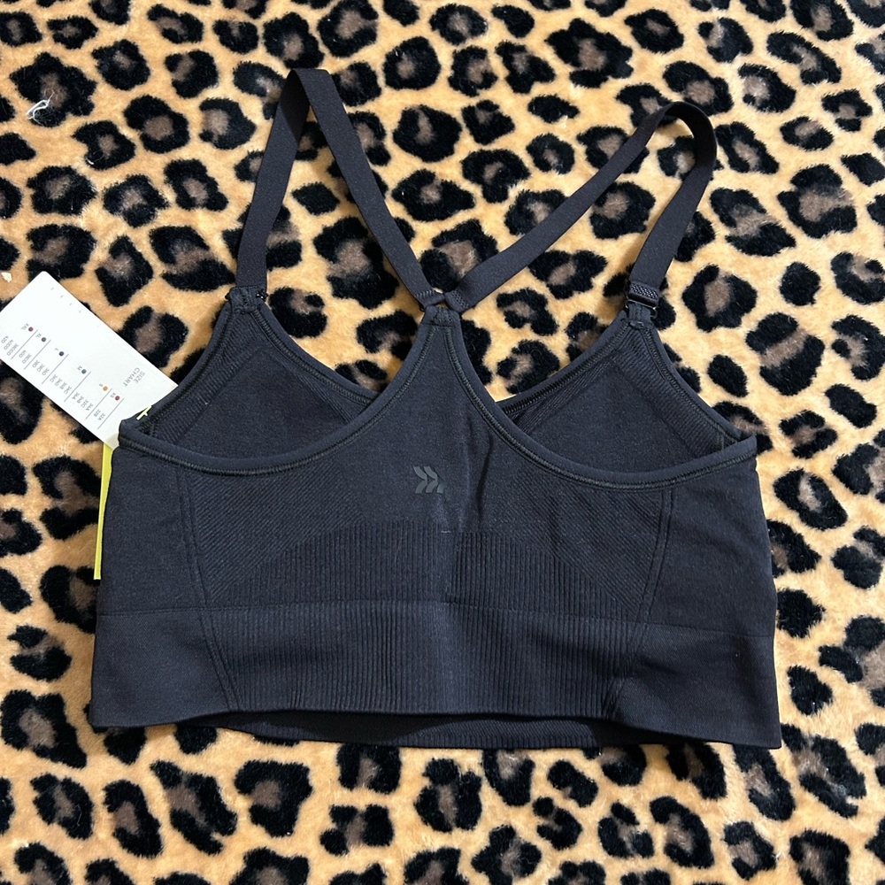 all in motion Black Seamless Crossback Sports Bralette - Picture 4 of 4